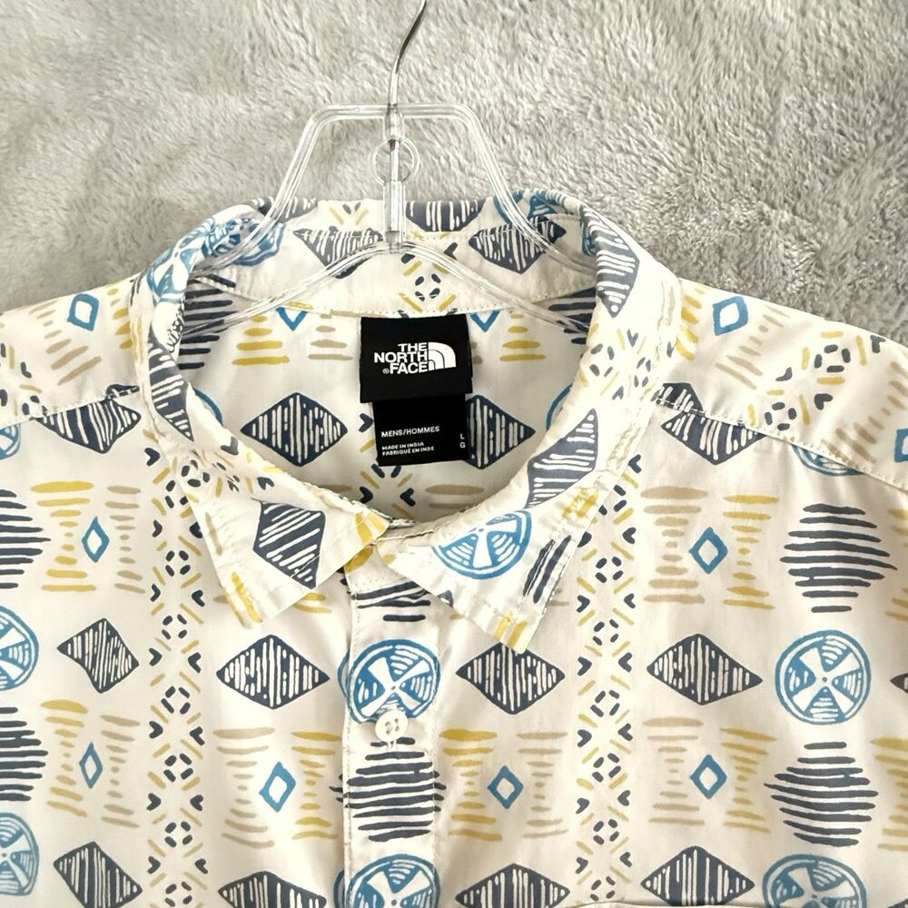 The North Face Shirt Mens Large Button Front Geometric Print Cotton Short Sleeve